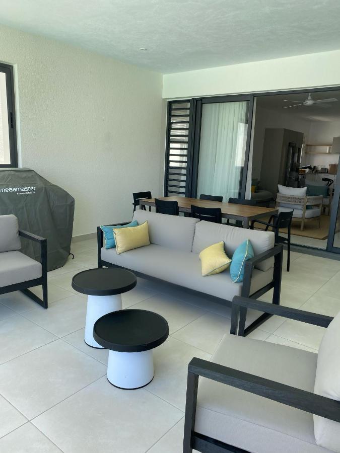 Eastern Blue Beachfront Luxury Apartment Poste Lafayette Dış mekan fotoğraf